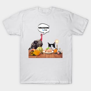 Turkey and Cat Thanksgiving (Don't Eat Turkey, Eat Tuna) T-Shirt